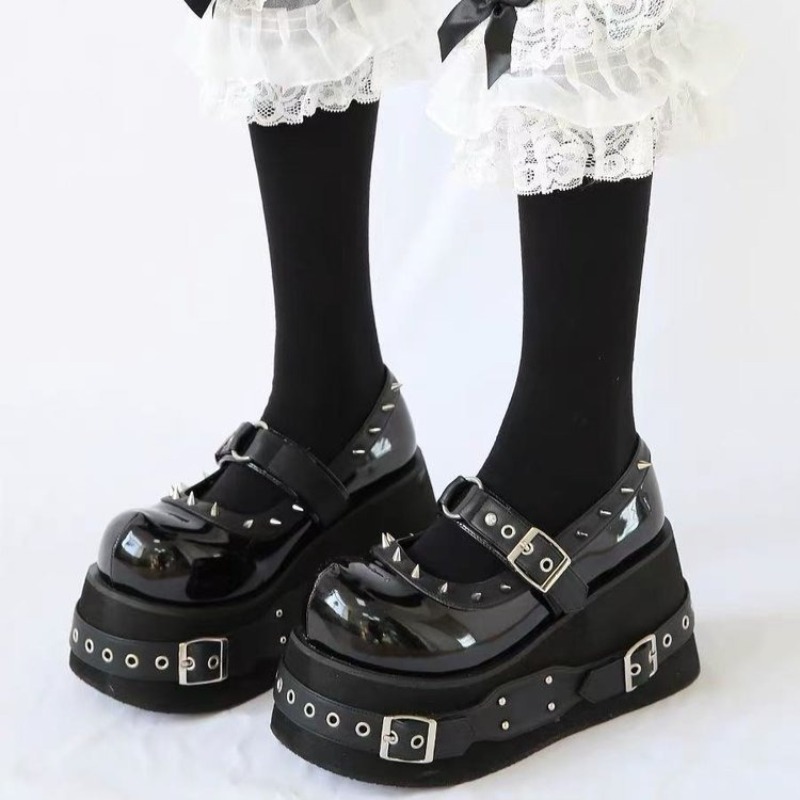 Shoes for Women Heightened Riv - Leather Classic Strap 评论和价格
