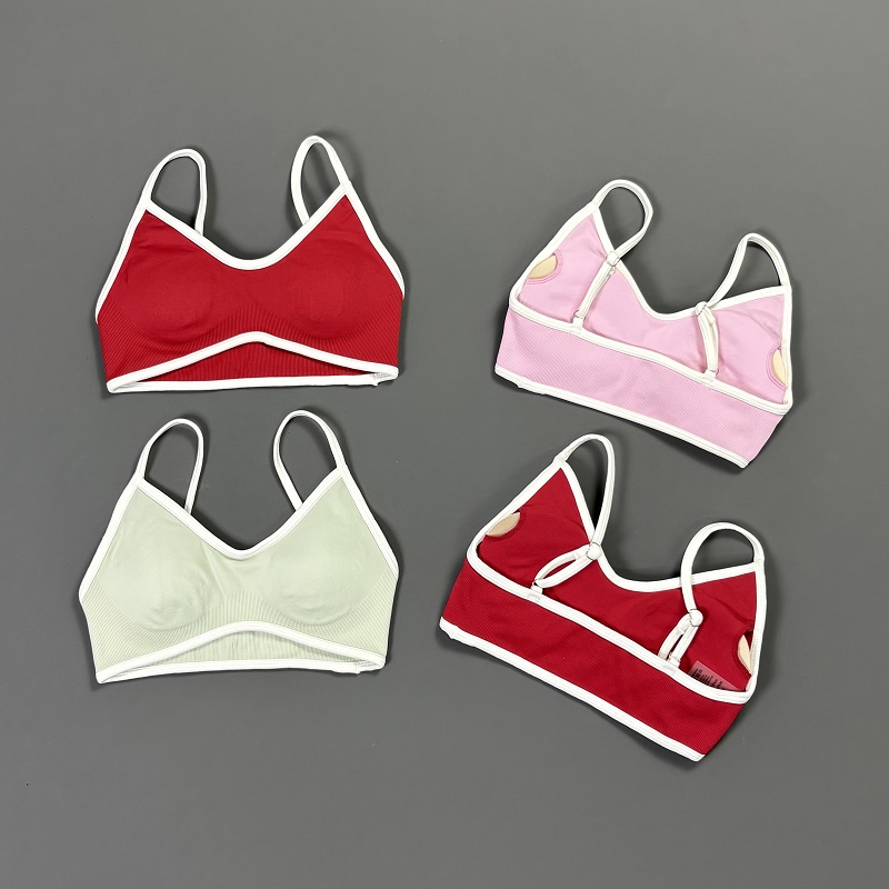 Women Contrastline Yoga Bra V  - Rugged Sport Strap 评论和价格